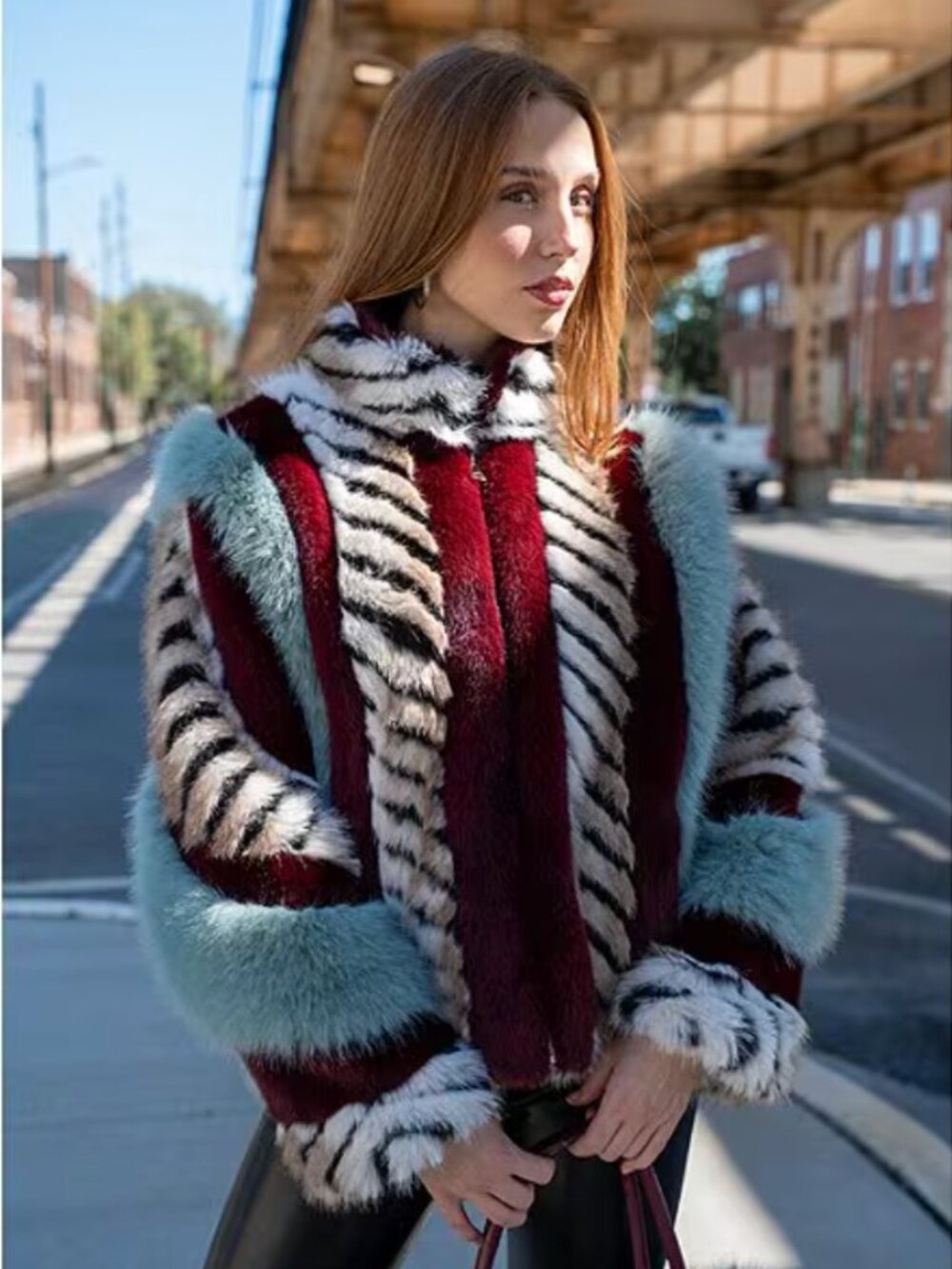 ✨ AZALEA WANG INEZ STRIPED FAUX FUR JACKET ✨ - Picture 3 of 14